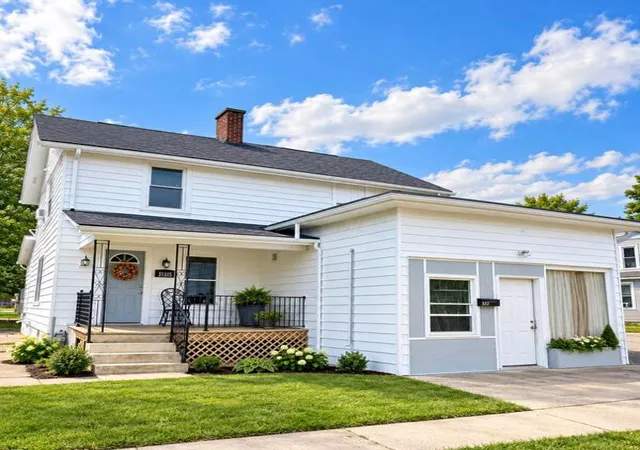 Photo 1 of Single family home for sale at 315 317 Washington Ave, Lancaster, OH 43130 | MLS# 226035400 | Listing updated on 2026-09-17