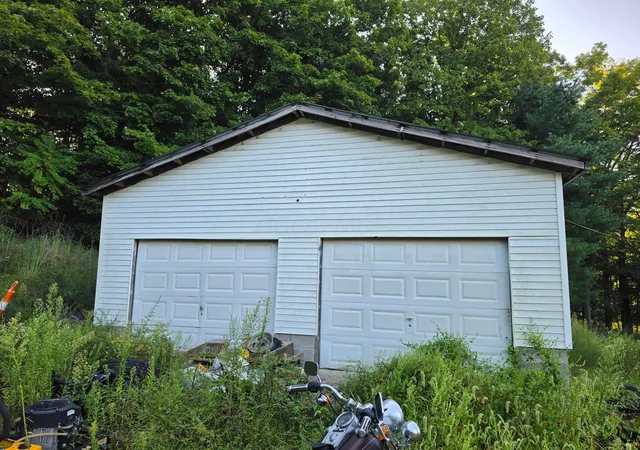 Photo 2 of Single family home for sale at 7715 Marietta Rd Se, Bremen, OH 43107 | MLS# 226035410 | Listing updated on 2026-10-04