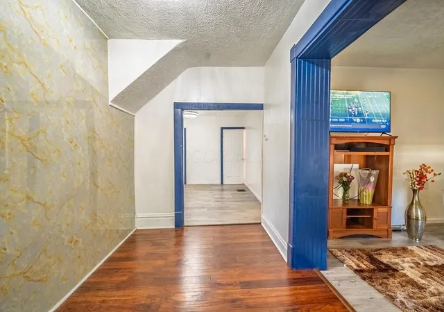 Photo 4 of Single family home for sale at 143 N Central Ave, Columbus, OH 43222 | MLS# 226035414 | Listing updated on 2026-10-02