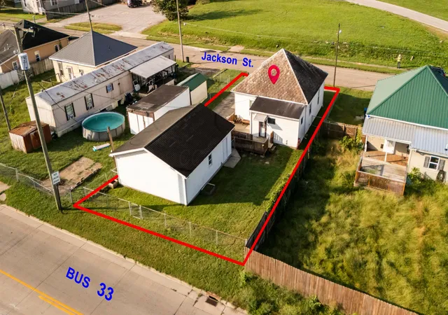 Photo 3 of Single family home for sale at 682 Jackson St, Nelsonville, OH 45764 | MLS# 226035914 | Listing updated on 2026-09-26