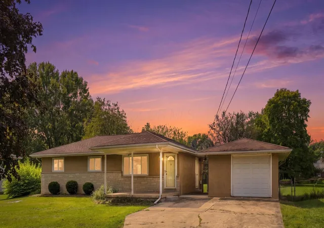 Photo 1 of Single family home for sale at 341 N Grener Ave, Columbus, OH 43228 | MLS# 226035431 | Listing updated on 2026-10-05
