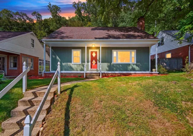 Photo 2 of Single family home for sale at 529 N Frederick St, Lancaster, OH 43130 | MLS# 226035697 | Listing updated on 2026-09-29