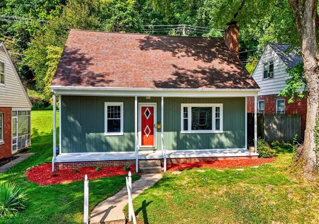 Photo 3 of Single family home for sale at 529 N Frederick St, Lancaster, OH 43130 | MLS# 226035697 | Listing updated on 2026-09-29