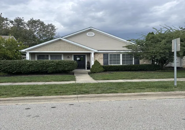 Photo 1 of Single family home for sale at 2848 Hillstone St, Columbus, OH 43219 | MLS# 226035597 | Listing updated on 2026-09-17