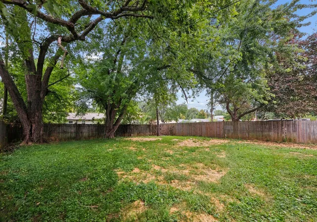 Photo 21 of Single family home for sale at 5000 Albany Dr, Columbus, OH 43232 | MLS# 226035456 | Listing updated on 2026-09-27
