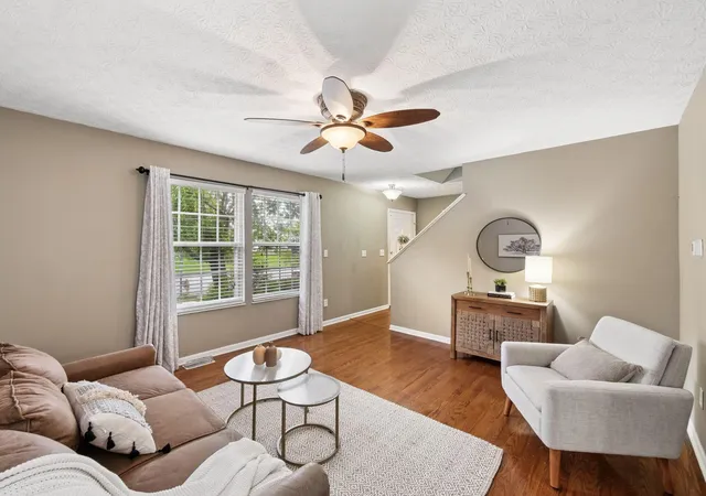 Photo 3 of Single family home for sale at 524 Courtright Dr, Pickerington, OH 43147 | MLS# 226036683 | Listing updated on 2026-10-02