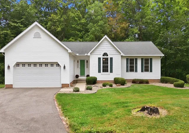 Photo 1 of Sale Pending at 806 Township Rd 1101, Ashland, OH 44805 | MLS# 226035491 | Listing updated on 2026-09-21