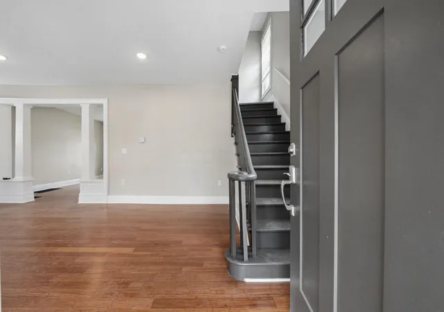 Photo 3 of Single family home for sale at 746 Sullivant Ave, Columbus, OH 43222 | MLS# 226035455 | Listing updated on 2026-10-09