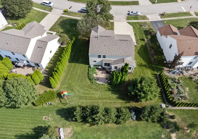 Photo 3 of Single family home for sale at 1597 Daffodil Pl, Lewis Center, OH 43035 | MLS# 226035682 | Listing updated on 2026-09-24