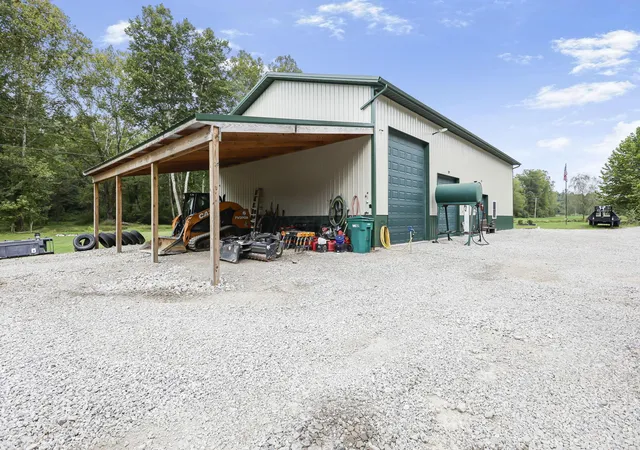 Photo 4 of Single family home for sale at 3191 Otterbein Rd NW, Rushville, OH 43150 | MLS# 226035718 | Listing updated on 2026-09-22
