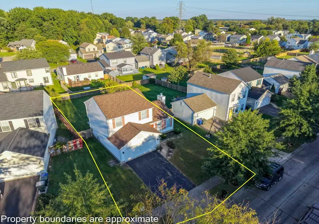 Photo 1 of Single family home for sale at 4126 Portobello Dr, Columbus, OH 43230 | MLS# 226035735 | Listing updated on 2026-10-07