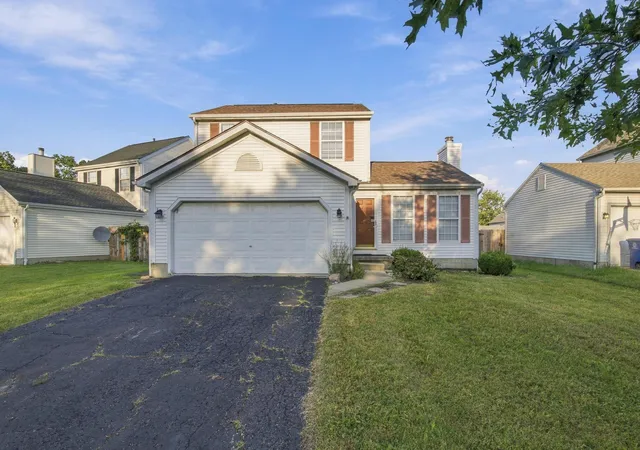 Photo 3 of Single family home for sale at 4126 Portobello Dr, Columbus, OH 43230 | MLS# 226035735 | Listing updated on 2026-10-07