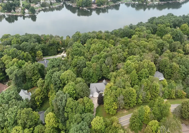 Photo 42 of Single family home for sale at 3381 Apple Valley Dr, Howard, OH 43028 | MLS# 226035521 | Listing updated on 2026-10-01