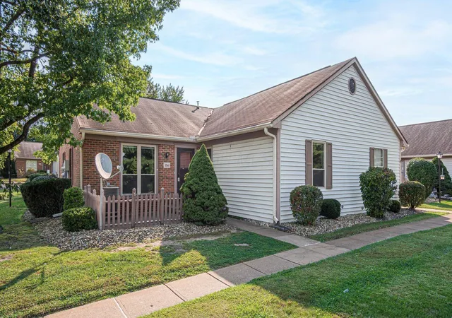 Photo 1 of Condo for sale at 3561 Chesapeake Dr, Zanesville, OH 43701 | MLS# 226035505 | Listing updated on 2026-09-17