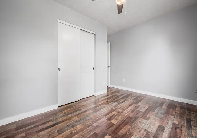 Listing Photo 5 - Condo for sale in building located at 3561 Chesapeake Dr, Zanesville, OH 43701
