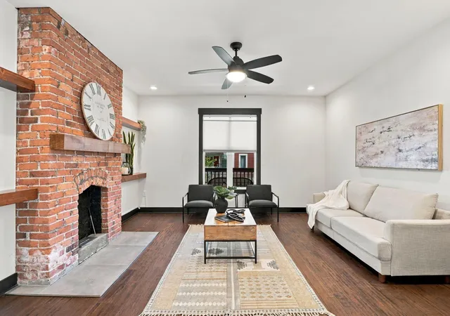 Photo 4 of Single family home for sale at 593 Reinhard Ave, Columbus, OH 43206 | MLS# 226035588 | Listing updated on 2026-10-02