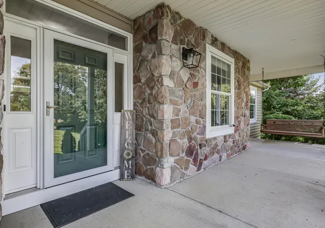 Photo 3 of Single family home for sale at 5876 Jaycox Rd, Galena, OH 43021 | MLS# 226035561 | Listing updated on 2026-09-29