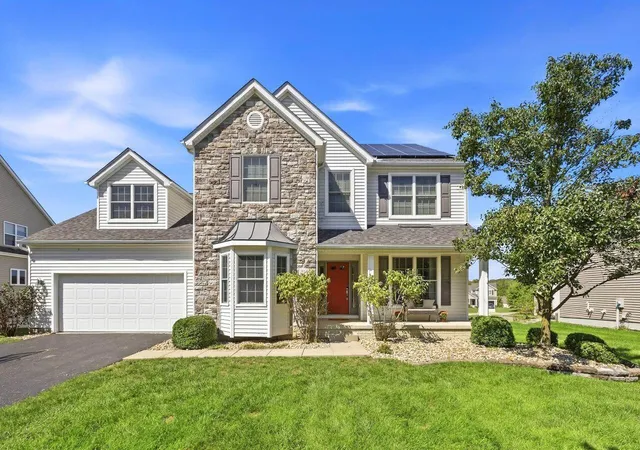Photo 1 of Single family home for sale at 516 Greenwood Loop, Newark, OH 43055 | MLS# 226035602 | Listing updated on 2026-09-22
