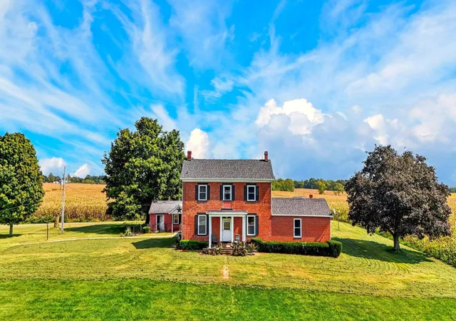 Photo 2 of Single family home for sale at 13264 Ett Noecker Rd, Ashville, OH 43103 | MLS# 226035591 | Listing updated on 2026-09-18