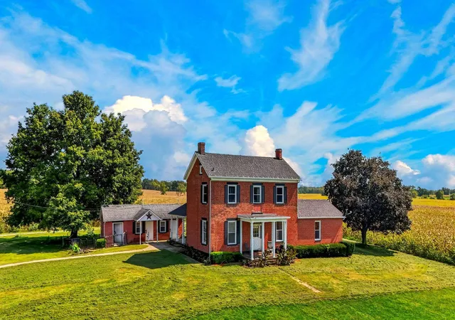 Photo 3 of Single family home for sale at 13264 Ett Noecker Rd, Ashville, OH 43103 | MLS# 226035591 | Listing updated on 2026-09-18