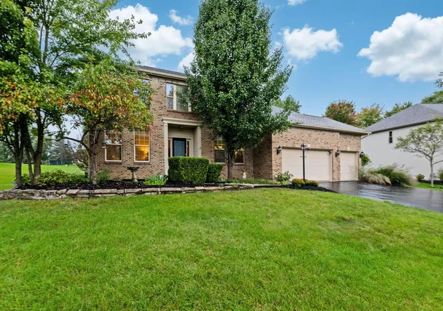Photo 2 of Single family home for sale at 7541 Danbridge Way, Westerville, OH 43082 | MLS# 226036677 | Listing updated on 2026-10-03
