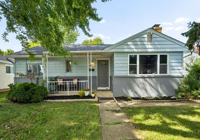 Photo 1 of Single family home for sale at 47 Fernhill Ave, Columbus, OH 43228 | MLS# 226035608 | Listing updated on 2026-10-07
