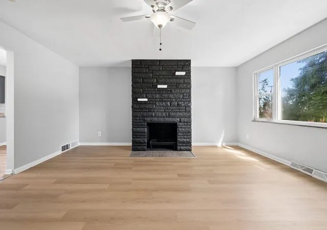 Photo 3 of Single family home for sale at 47 Fernhill Ave, Columbus, OH 43228 | MLS# 226035608 | Listing updated on 2026-10-07