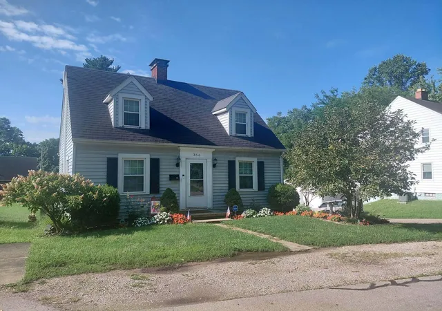 Photo 1 of Single family home for sale at 356 Edgewood Ave, Lancaster, OH 43130 | MLS# 226035617 | Listing updated on 2026-09-18