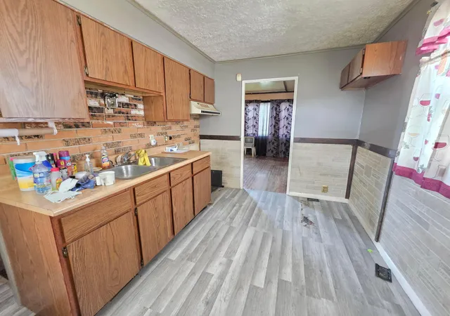 Photo 2 of Sale Pending at 1283 Duxberry Ave, Columbus, OH 43211 | MLS# 226035613 | Listing updated on 2026-09-26