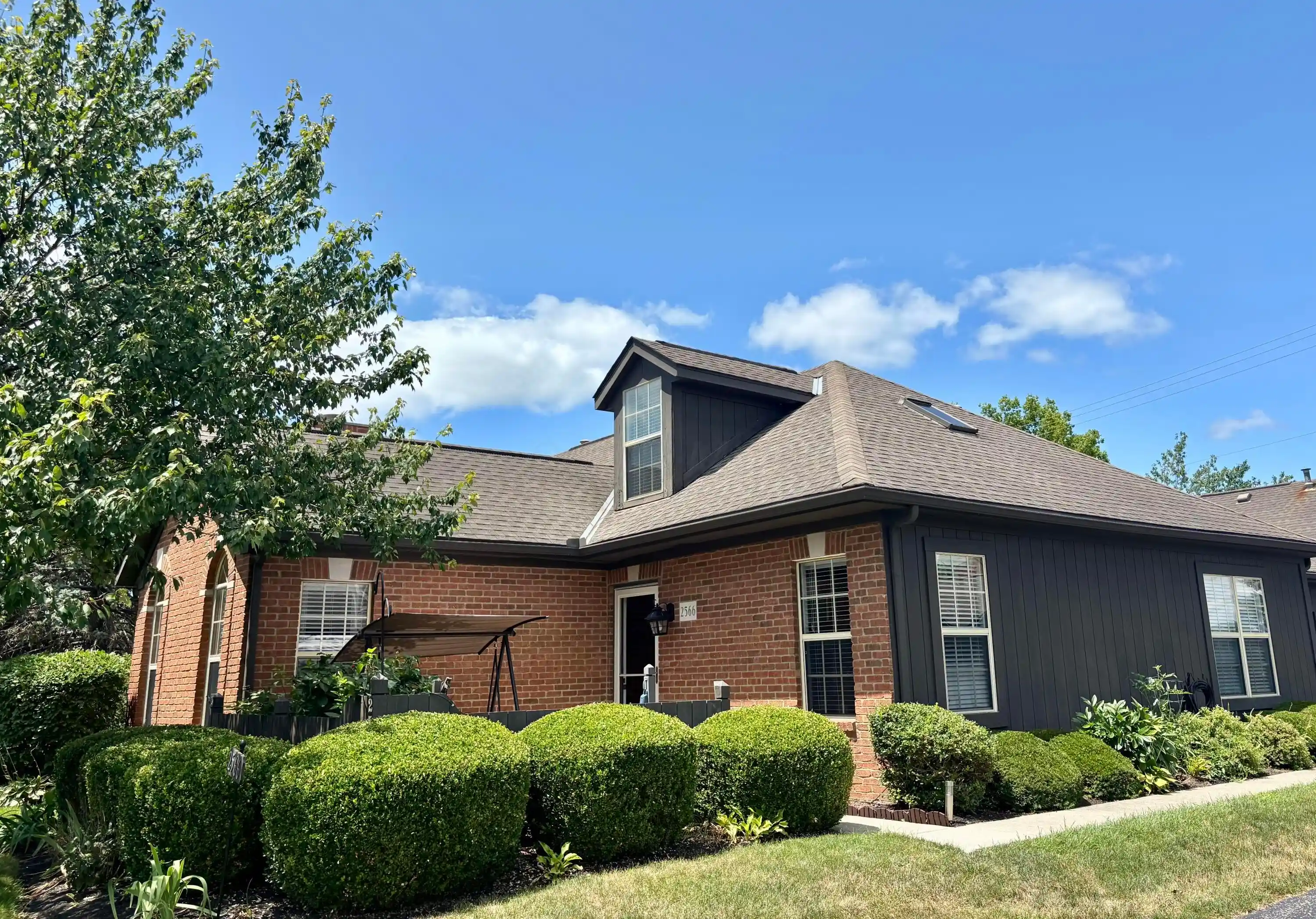 Listing Photo 1 - Condo for sale in 2566 Trotterslane Dr located at 2566 Trotterslane Dr, Columbus, OH 43235 - Unit 2566 Trotterslane Dr
