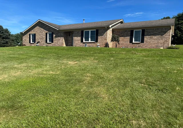 Photo 1 of Single family home for sale at 21181 Sycamore Rd, Mount Vernon, OH 43050 | MLS# 226035623 | Listing updated on 2026-10-12
