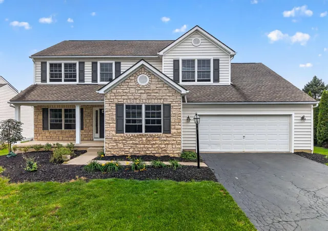 Photo 1 of Single family home for sale at 7214 Eventrail Dr, Powell, OH 43065 | MLS# 226035906 | Listing updated on 2026-09-27