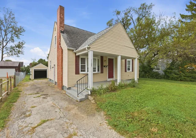 Photo 2 of Single family home for sale at 1107 Smith Rd, Columbus, OH 43207 | MLS# 226035700 | Listing updated on 2026-09-19