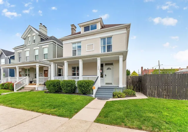 Photo 2 of Single family home for sale at 160 N 18th Street, Columbus, OH 43203 | MLS# 226035648 | Listing updated on 2026-10-07