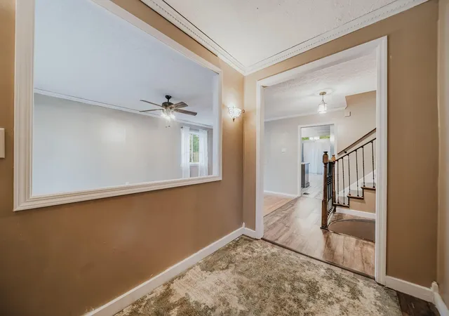 Photo 3 of Single family home for sale at 300 Dunbarton Rd, Columbus, OH 43230 | MLS# 226036652 | Listing updated on 2026-10-02