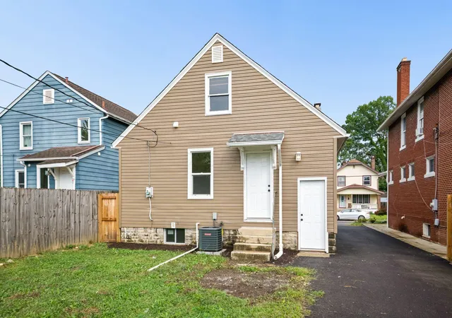 Photo 29 of Single family home for sale at 1349 S Champion Ave, Columbus, OH 43206 | MLS# 226035649 | Listing updated on 2026-10-08