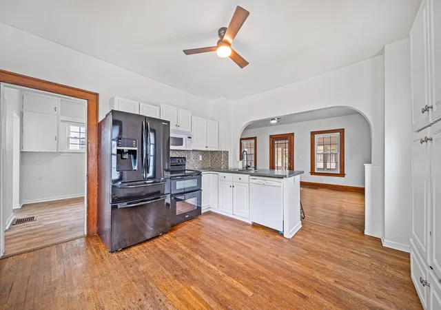 Photo 4 of Sale Pending at 4 Meltzer Ct, Mount Vernon, OH 43050 | MLS# 226035668 | Listing updated on 2026-09-21