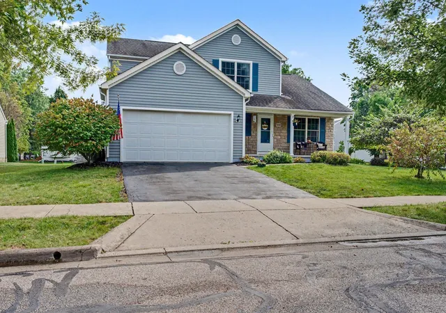 Photo 1 of Single family home for sale at 1535 Plowington Dr, Delaware, OH 43015 | MLS# 226035664 | Listing updated on 2026-10-07