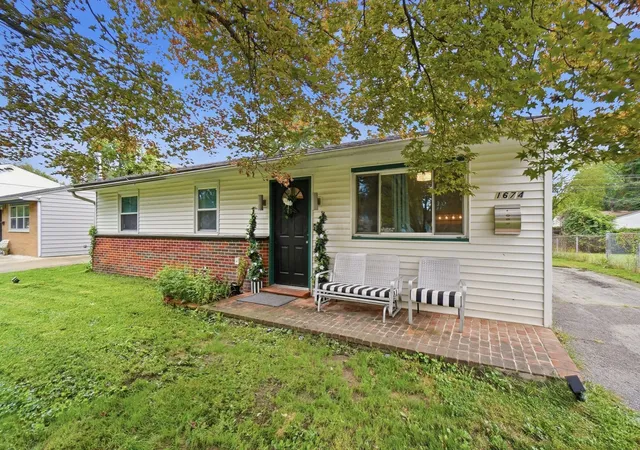 Photo 2 of Single family home for sale at 1674 Burlington Ave, Columbus, OH 43227 | MLS# 226035716 | Listing updated on 2026-10-06