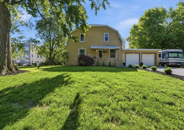 Photo 2 of Sale Pending at 36 Channing St, Delaware, OH 43015 | MLS# 226035765 | Listing updated on 2026-10-07