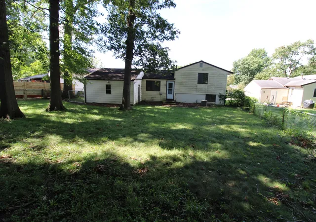 Photo 4 of Sale Pending at 1552 Lexdale Dr, Reynoldsburg, OH 43068 | MLS# 226035717 | Listing updated on 2026-10-08