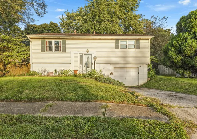 Photo 1 of Single family home for sale at 3096 Hatfield Ct, Columbus, OH 43232 | MLS# 226035737 | Listing updated on 2026-09-18