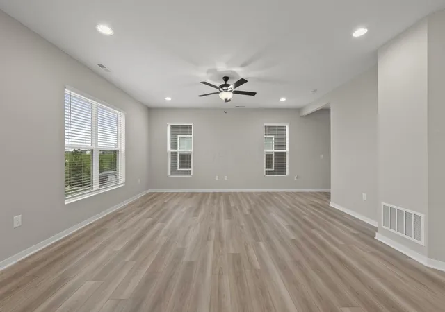 Photo 4 of Condo for sale at 2214 Aerotrain Ct N, Plain City, OH 43064 | MLS# 226035847 | Listing updated on 2026-10-19