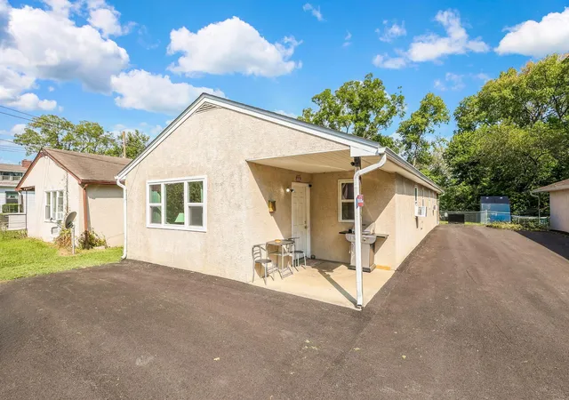 Photo 3 of Multi family home for sale at 2004 2006 Doren Ave, Columbus, OH 43223 | MLS# 226035743 | Listing updated on 2026-09-24