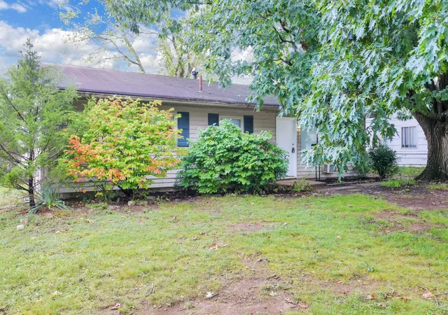 Photo 3 of Single family home for sale at 7362 Lebanon Ave, Reynoldsburg, OH 43068 | MLS# 226035756 | Listing updated on 2026-10-06