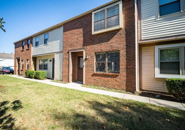 Photo 1 of Condo for sale at 289 Cross Country Loop #C, Westerville, OH 43081 | MLS# 226035769 | Listing updated on 2026-09-22