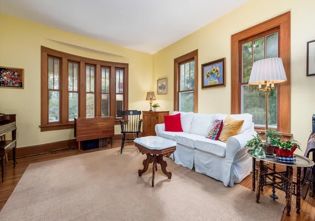 Photo 4 of Single family home for sale at 117 S Plum St, Granville, OH 43023 | MLS# 226036575 | Listing updated on 2026-10-04