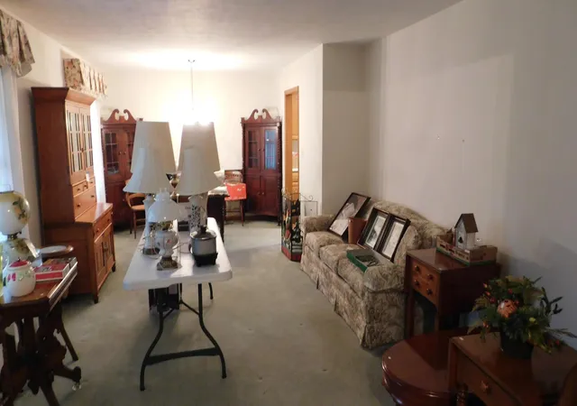 Photo 4 of Single family home for sale at 920 Sherwood Ave, Marysville, OH 43040 | MLS# 226035796 | Listing updated on 2026-09-27