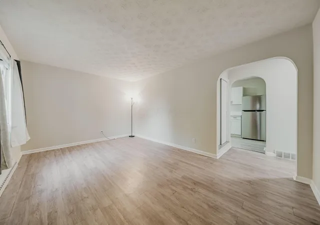 Photo 3 of Single family home for sale at 119 Rumsey Rd, Columbus, OH 43207 | MLS# 226035818 | Listing updated on 2026-10-05