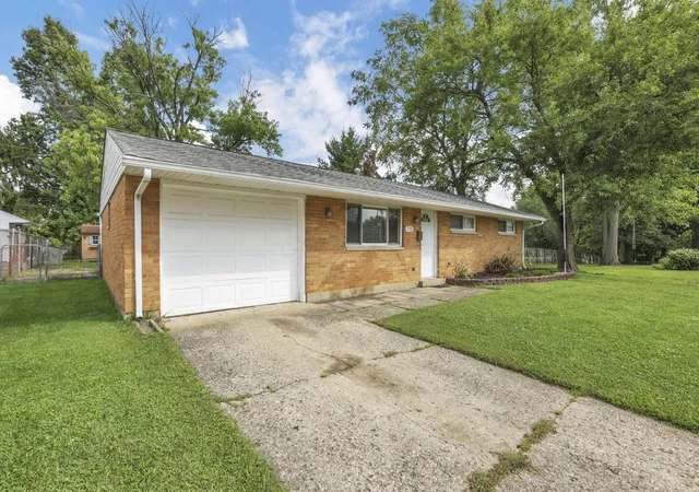 Photo 3 of Single family home for sale at 7008 Clymer Dr, Reynoldsburg, OH 43068 | MLS# 226035831 | Listing updated on 2026-09-23
